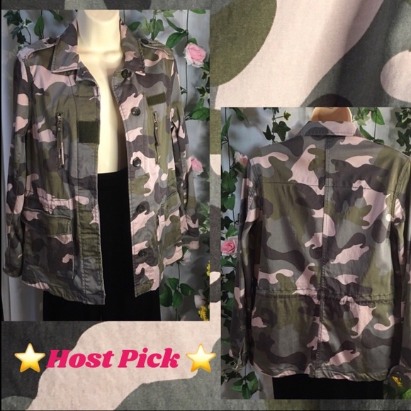 H&M Jackets & Blazers - *H&M Divided* Pale pink camo military style jacket